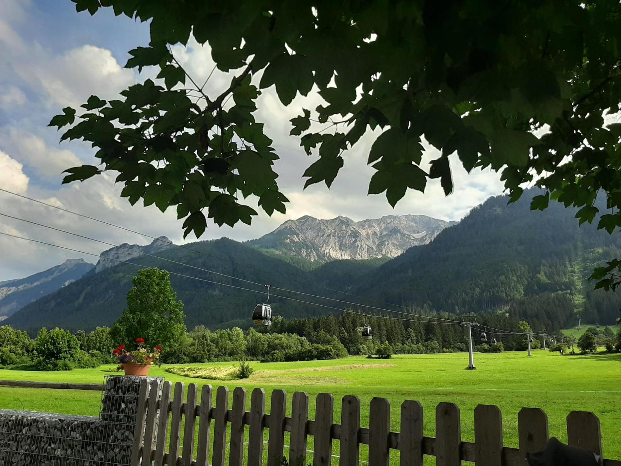 Gaestehaus Gomilar ฟรอนเทน ภายนอก รูปภาพ